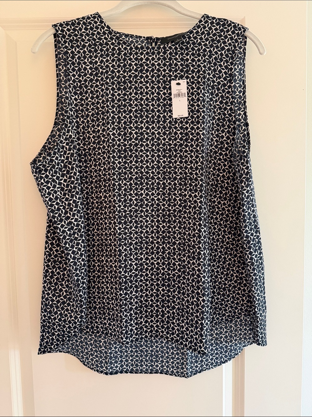 Banana Republic Geometric Sleeveless Top